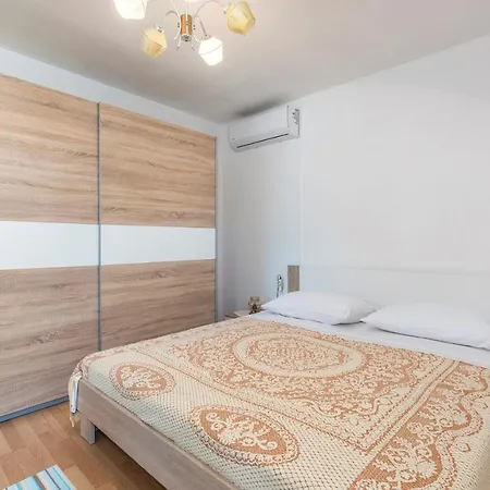 House Manuel In Tar 度假居